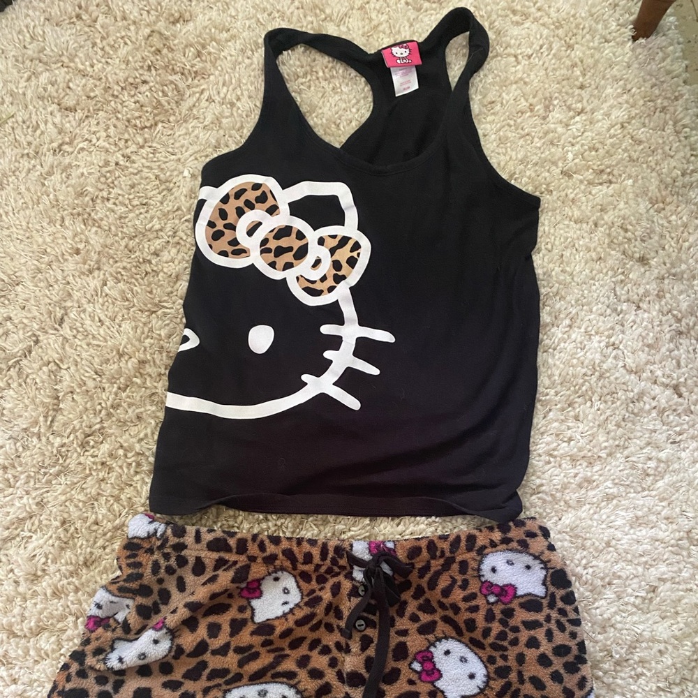 hello kitty pajama set